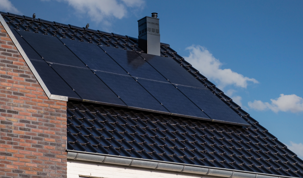 How Roof Types and House Styles Impact Solar Installation 