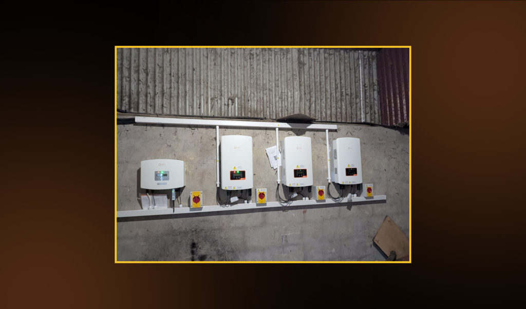 G100 Zero Export solar PV system installed by First Class Solar in Fintona, Northern Ireland. Three 5kW inverters alongside an Export Limiter.